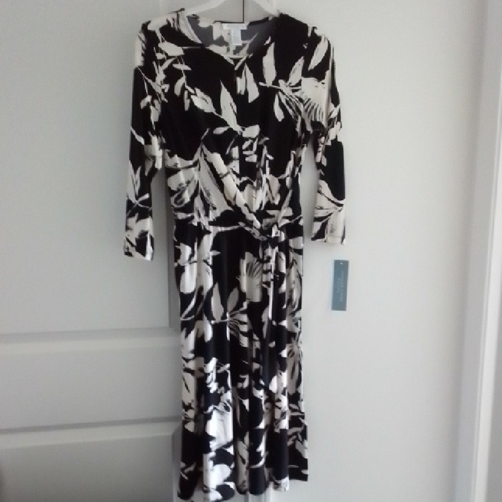 NWT London Timed Women's Keyhole Jewel Neck Side Tie Fit & Flare Black & Cream